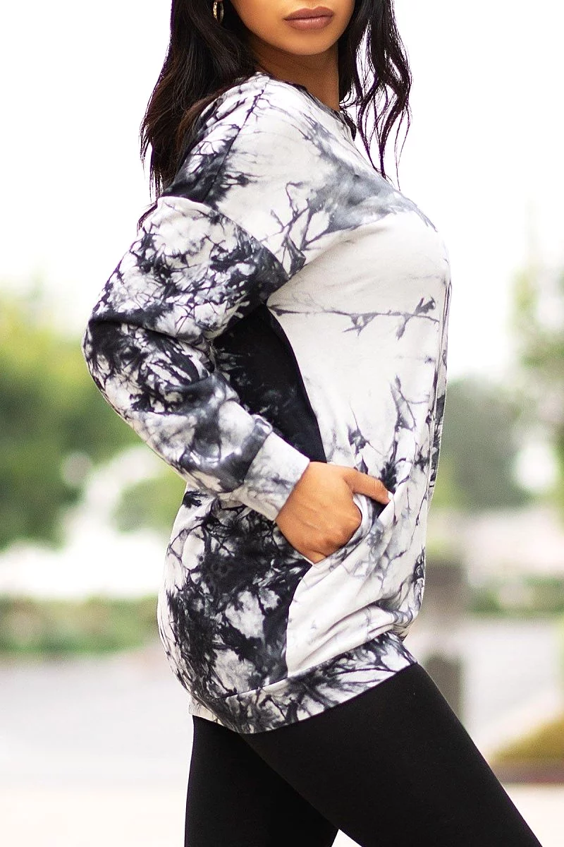 Alissa Sweater/Dress Tie Dye Black/White