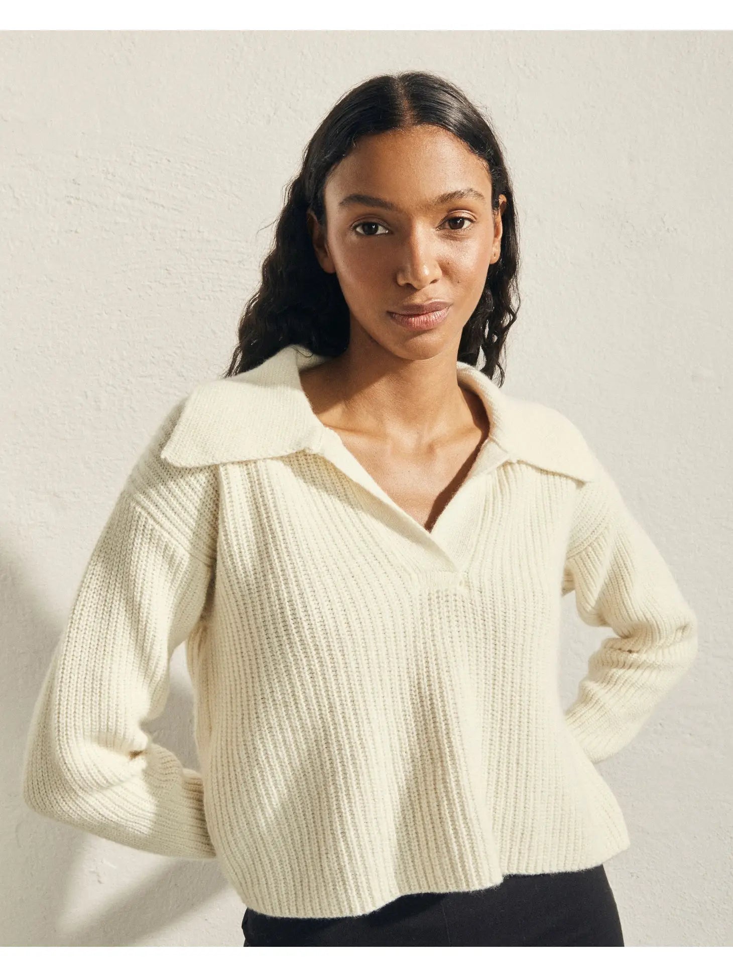 ALOHAS Airliner Cream Tricot Sweater