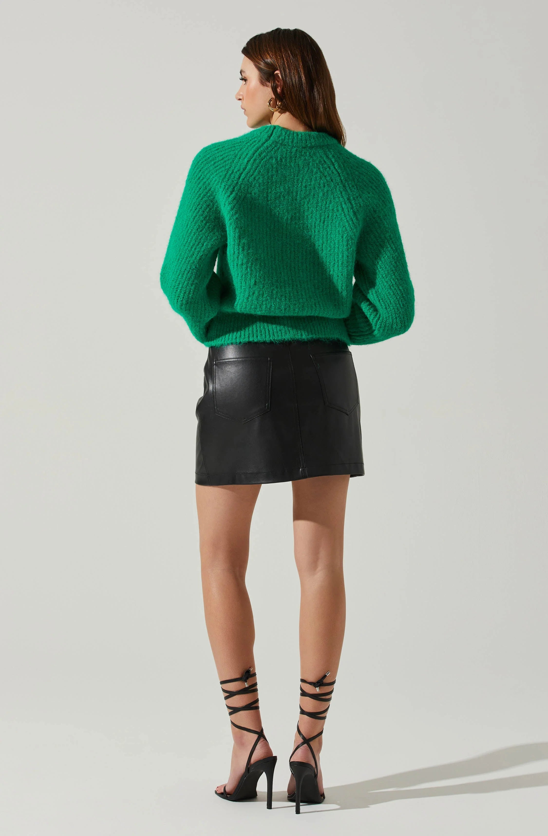 ASTR KRIS CUTOUT SWEATER - Green