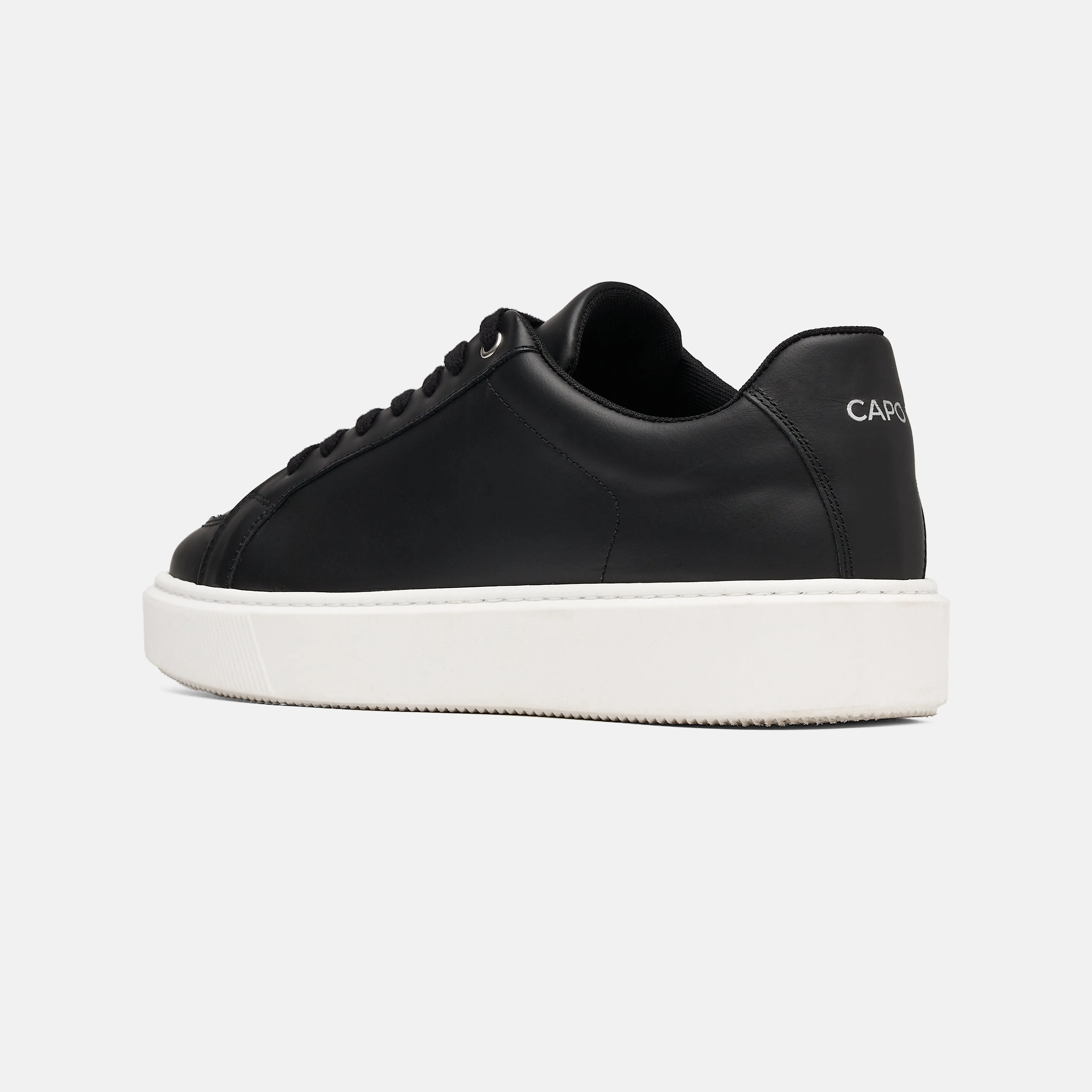 Capo ESSENTIAL Trainer - Black/White