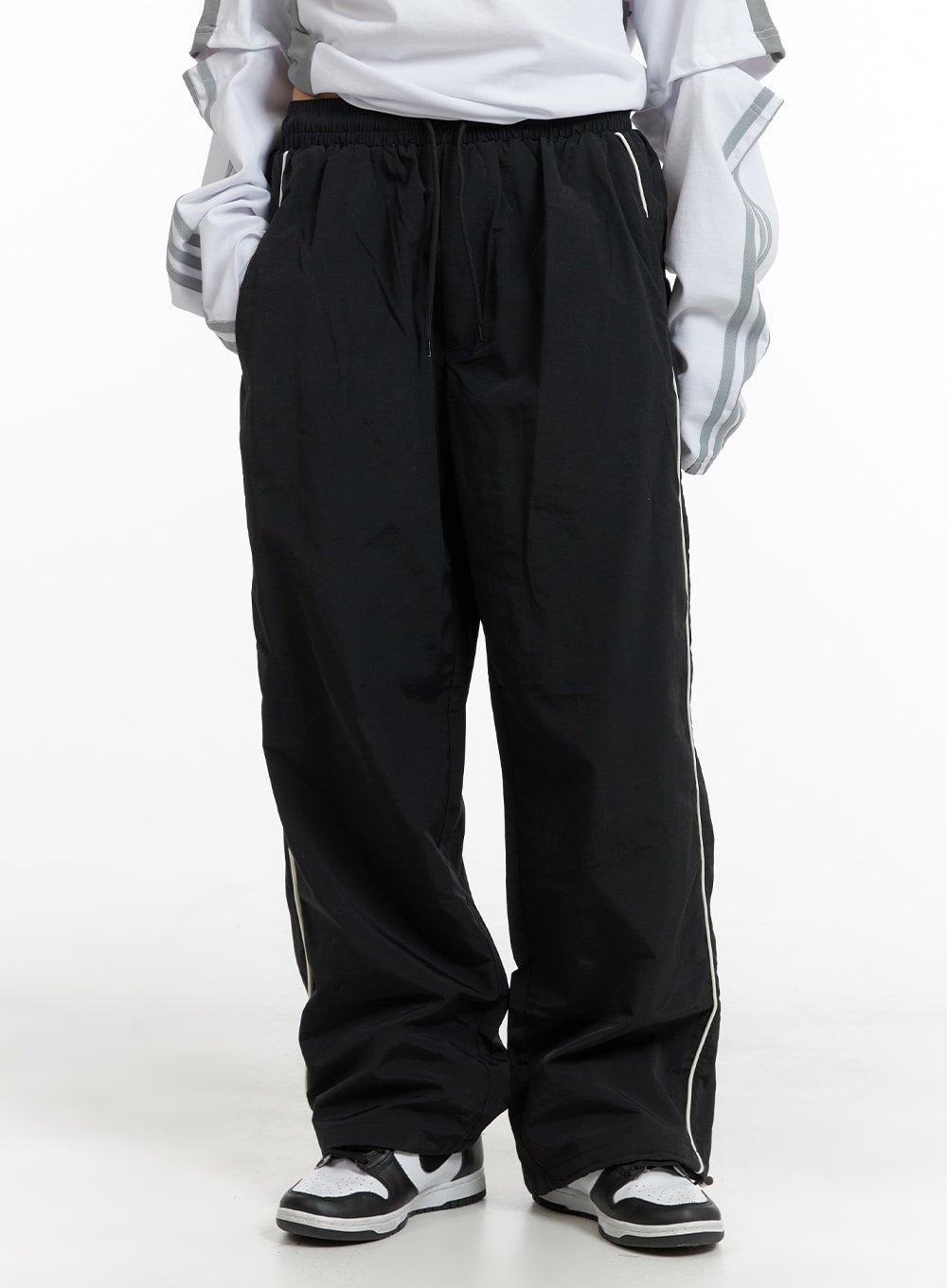 Elastic Waist Contrasting Trim Sweatpants CM407