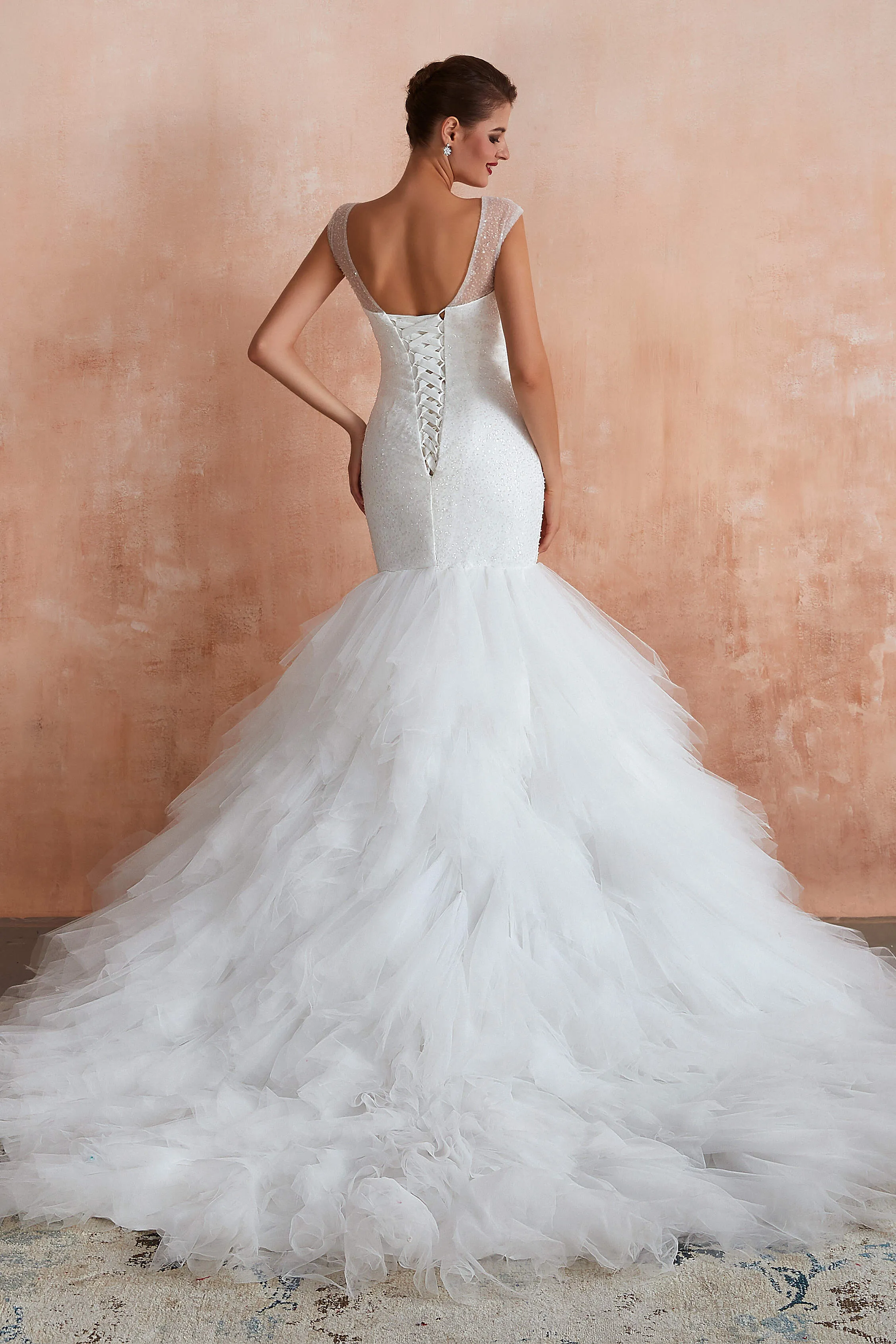 Multi-Tiered Lace-Up Mermaid Wedding Dresses with Chapel Train