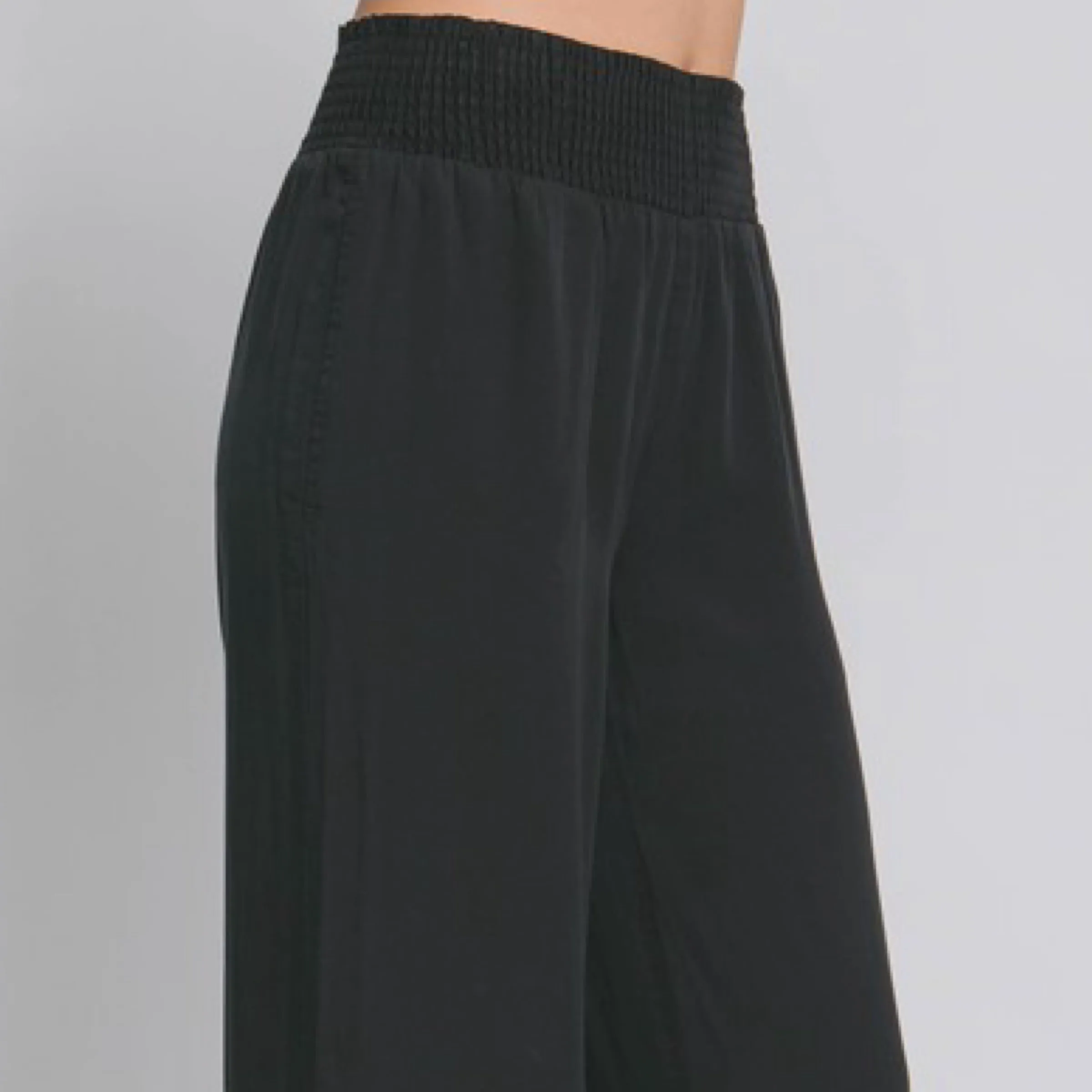 Out For The Day Elastic Waistband Pants Black