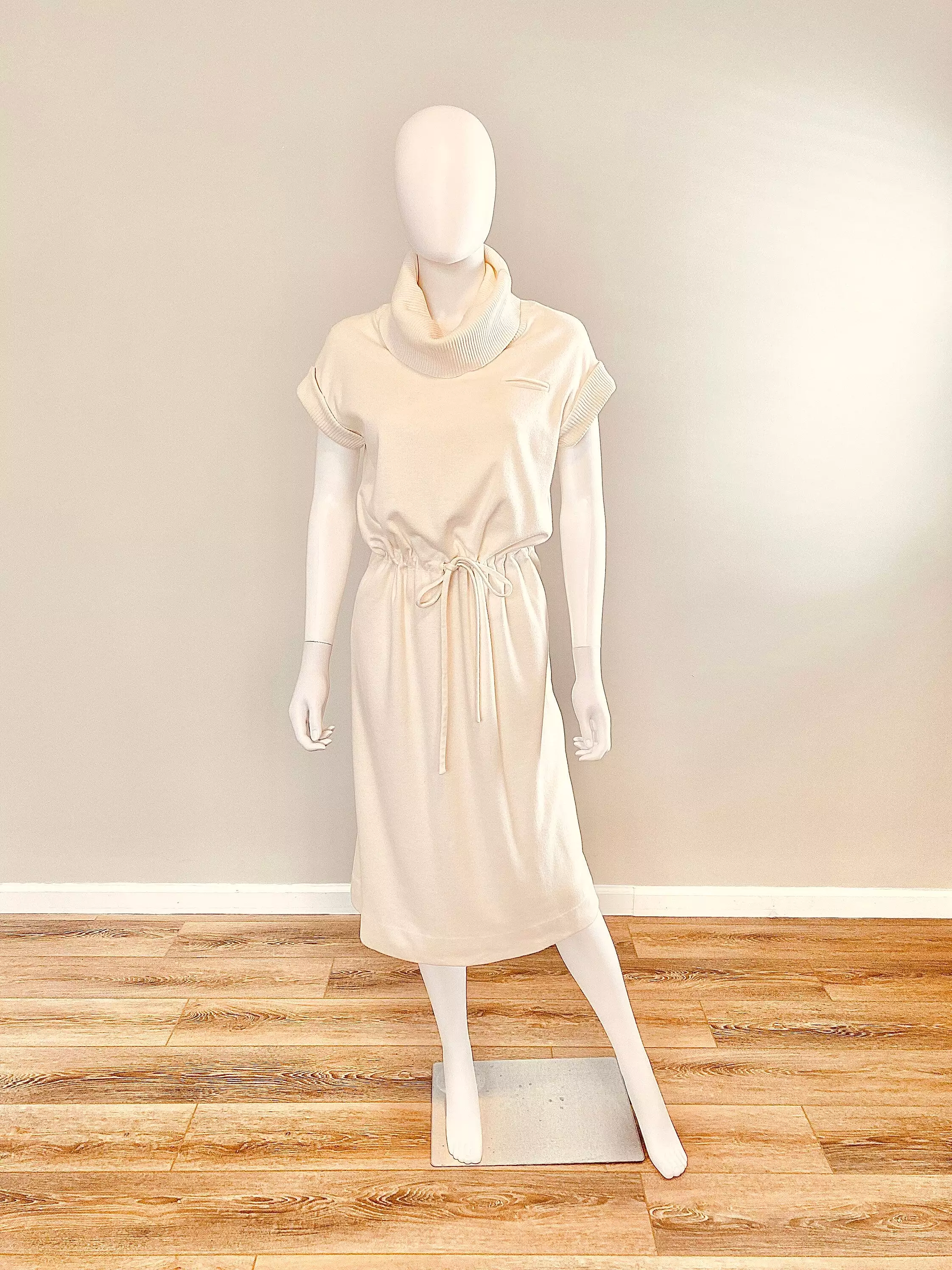 Vintage 1960s Cream Shirt Dress / 60s Kimberly Cowl Neck Cotton Dress / Size S M