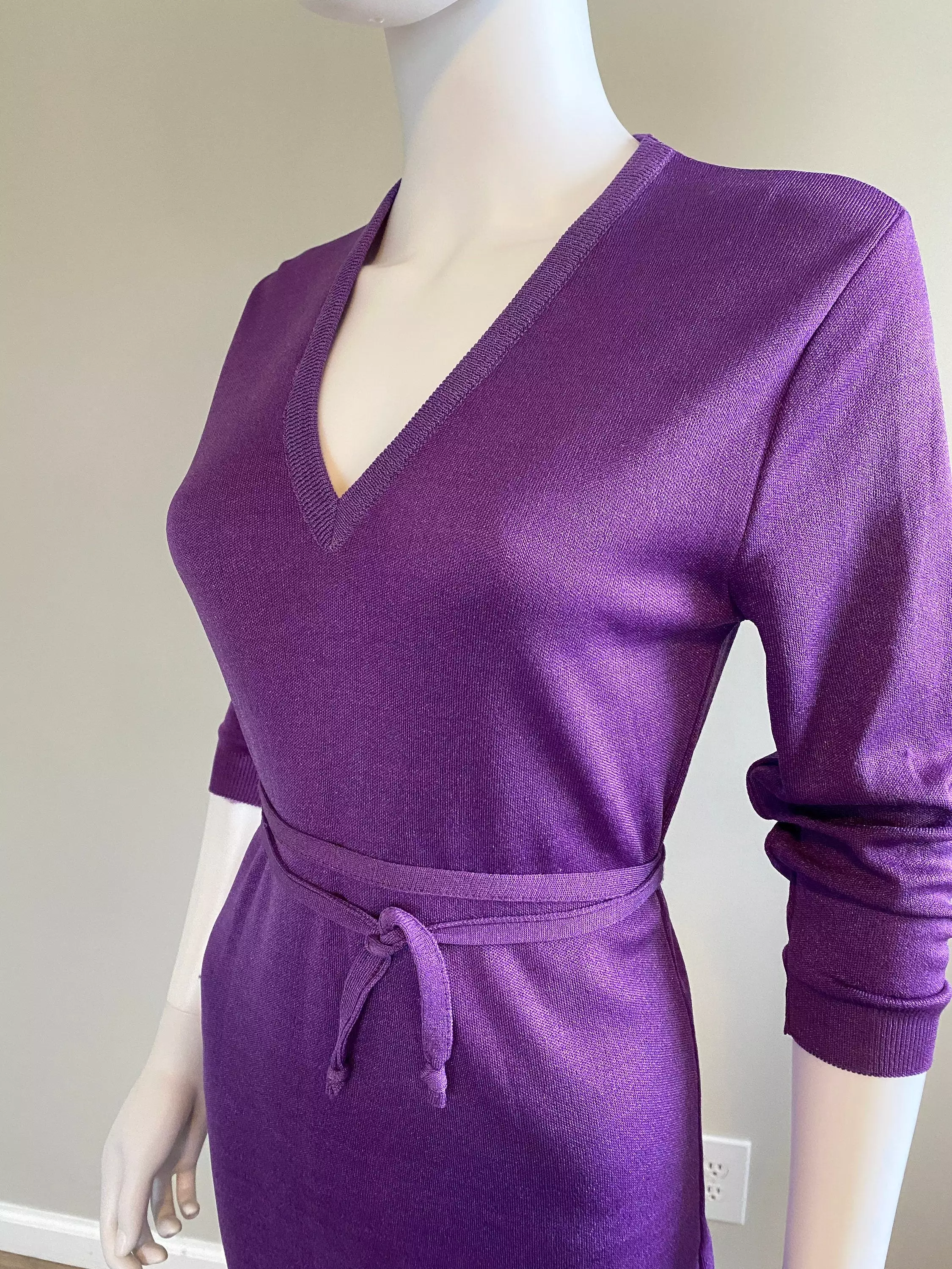 Vintage 1970s Purple Lurex Sweater Dress / 70s retro long sleeve disco dress / Size S M